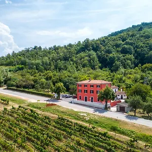 ** Gasthuis Casa Rossa Kroatië