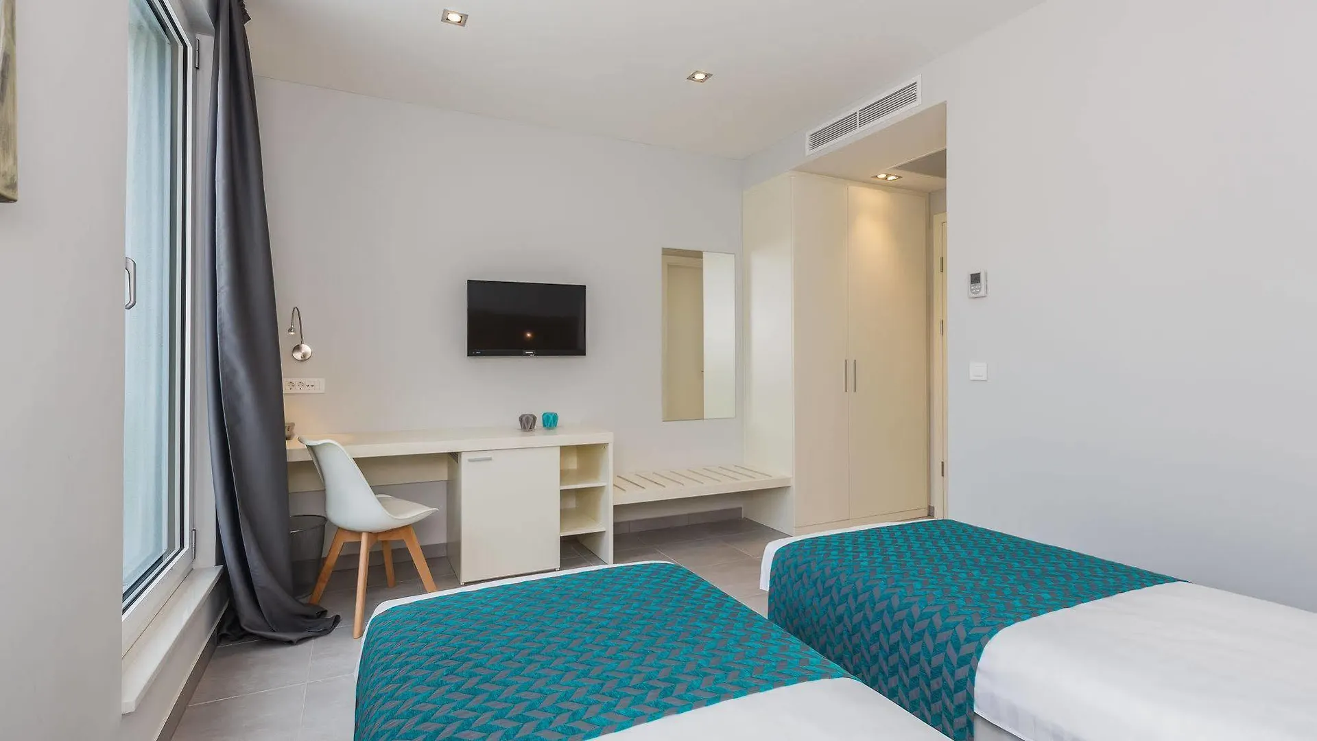 Hotel Stacija Kaštela 3*,  Kroatien